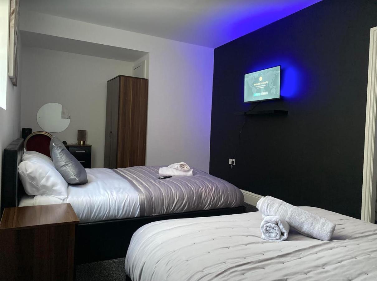 Hotel Royal Блэкберн Экстерьер фото